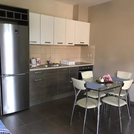 D'Angelo Apartments Apartament Karavomylos